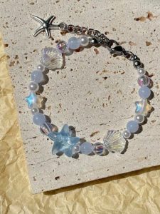 Vòng tay mix charm kim loại